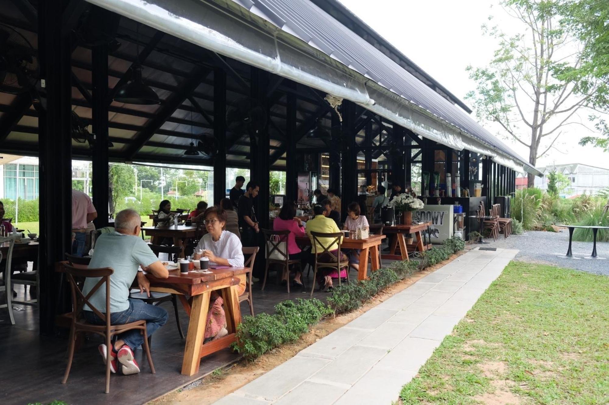 Punn Hotel Korat Nakhonratchasima Exterior foto
